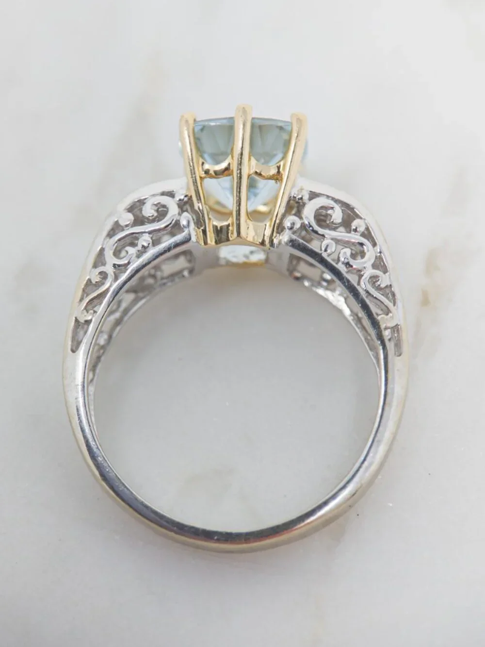 14K Two Tone Gold Aquamarine Diamond Ring approx. 2ct Cushion Size 6.5